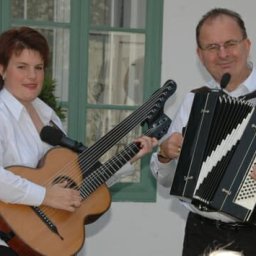  Heurigennachmittag mit Marion und Erich Zib