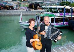 Wienerlieder-Schifffahrt auf der Donau