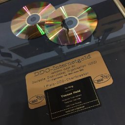 Goldene Cd Yvonne Held-So lang.jpg