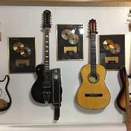 Yvonne Held Goldene Cd.jpg