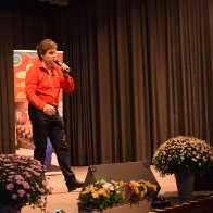 Bert J&uuml;rgensen Anemiert das Puplikum 12.10.2019