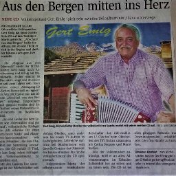 Zeitungs Bericht Aus den Bergen mitten ins Herz..jpg