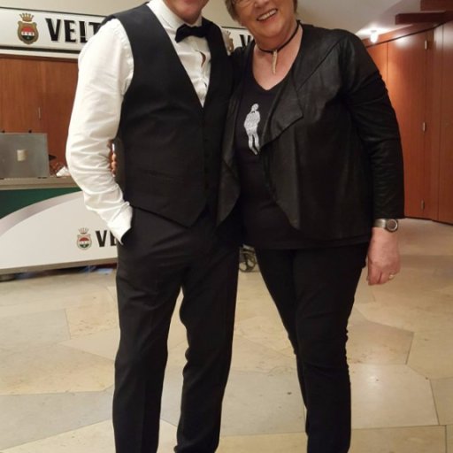 Peter Grimberg und Fanclubleiterin Barbara L&ouml;hr