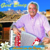 Wei&szlig;e Wolken hohe Berge