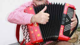 Einmal im Leben noch Lausbub sein